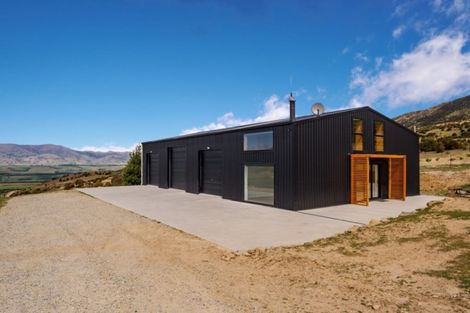 Photo of property in 16c Estrella Heights Lane, Queensberry, Cromwell, 9383