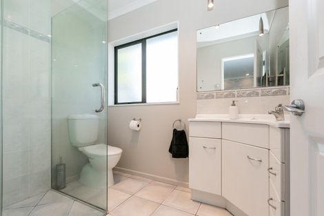 Photo of property in 38 Russell Robertson Drive, Havelock North, 4130