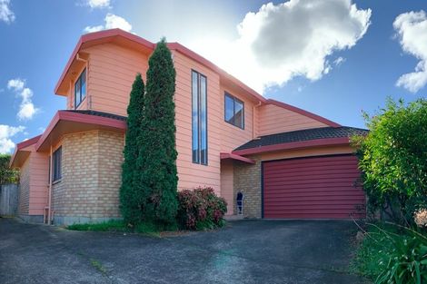 Photo of property in 3/111 Wellington Street, Howick, Auckland, 2014