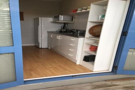 Photo of property in 16 Freyberg Street, Roslyn, Palmerston North, 4414