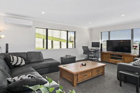 Photo of property in 101 Condor Drive, Pyes Pa, Tauranga, 3112