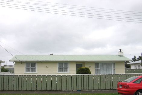 Photo of property in 14 Beatty Street, Levin, 5510