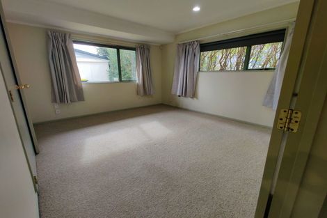 Photo of property in 50a Longburn Road, Henderson, Auckland, 0610