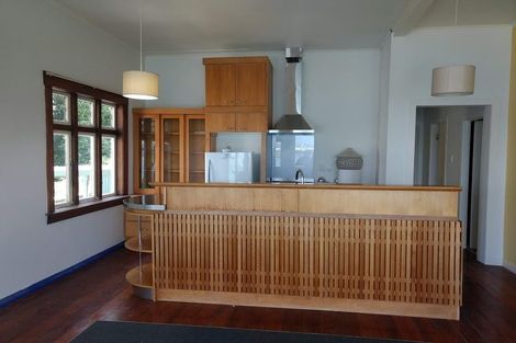 Photo of property in 466 Evans Bay Parade, Hataitai, Wellington, 6021