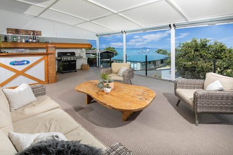 Photo of property in 15 East Avenue, Manly, Whangaparaoa, 0930