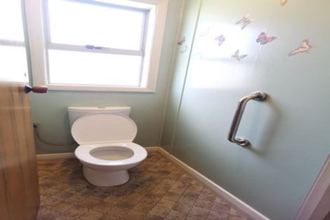 Photo of property in 17 Hart Avenue, Boulcott, Lower Hutt, 5011