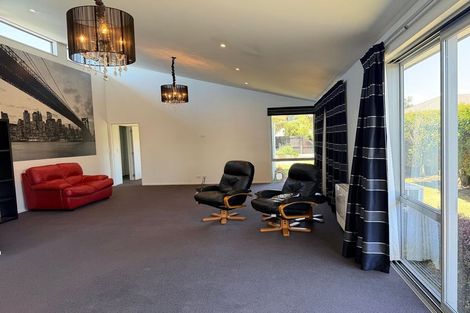 Photo of property in 22 Cole Porter Avenue, Mairehau, Christchurch, 8052