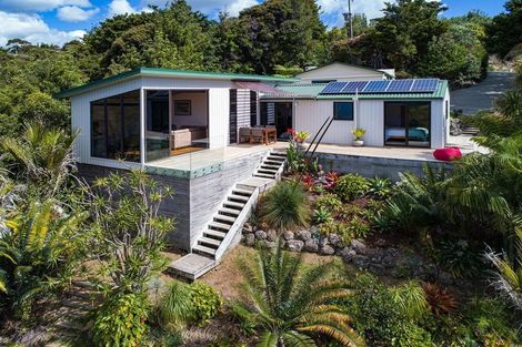 Photo of property in 249 Cullen Road, Waipu, 0582