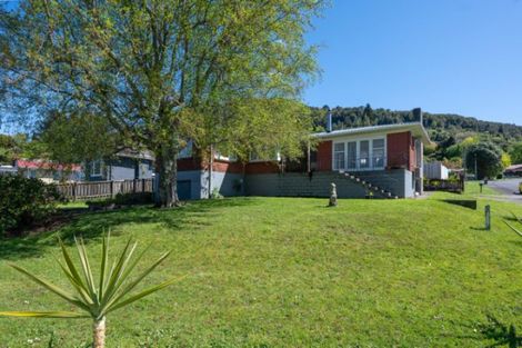 Photo of property in 92 Turner Drive, Western Heights, Rotorua, 3015