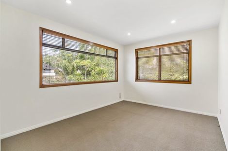 Photo of property in 49 Penguin Drive, Murrays Bay, Auckland, 0630