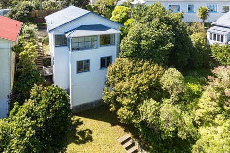 Photo of property in 36 Volga Street, Island Bay, Wellington, 6023