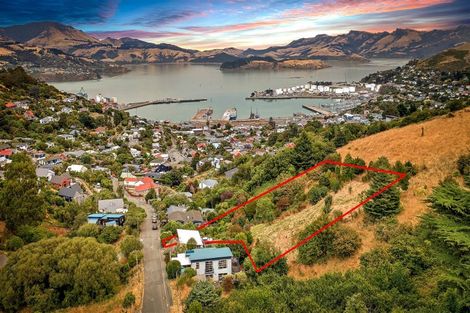 Photo of property in 19 Brenchley Road, Lyttelton, 8082