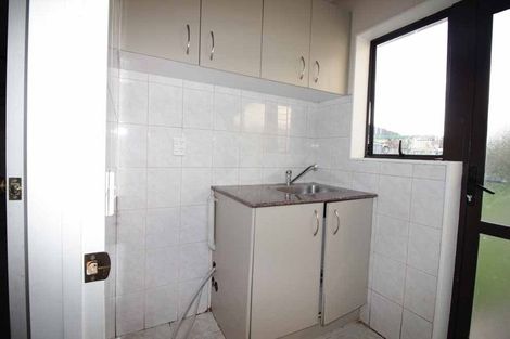 Photo of property in 1 Beragh Place, East Tamaki, Auckland, 2016