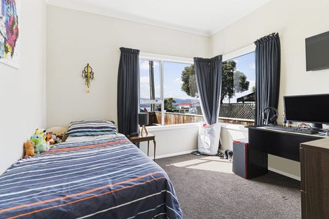 Photo of property in 62 View Road, Houghton Bay, Wellington, 6023