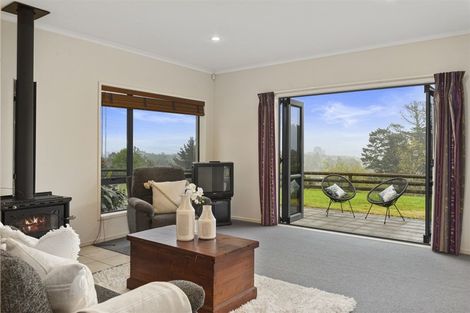 Photo of property in 34 Terry Smyth Drive, Kumeu, 0892