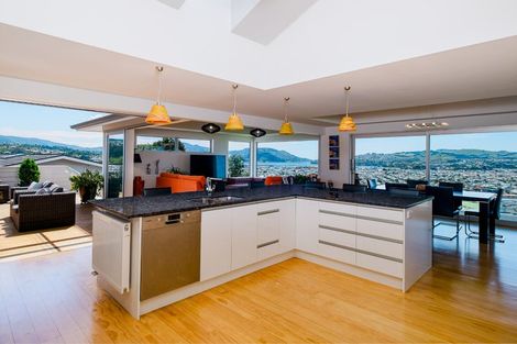 Photo of property in 93 Easther Crescent, Kew, Dunedin, 9012