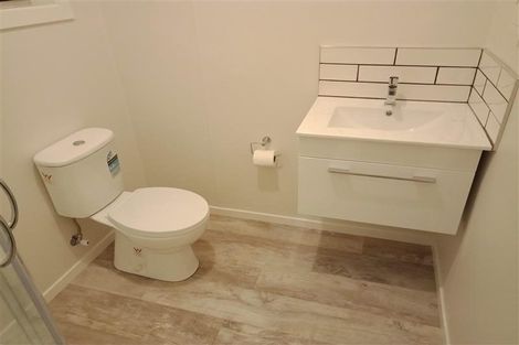 Photo of property in 2/10 Golf Road, Tahunanui, Nelson, 7011