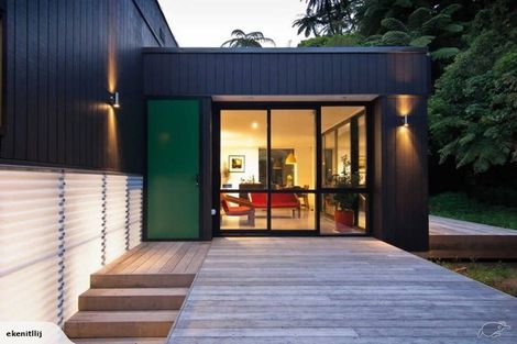 Photo of property in 2 Corrondella Grove, Belmont, Lower Hutt, 5010