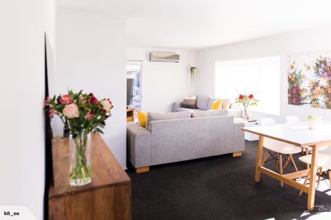Photo of property in 52 Gloucester Road, Mount Maunganui, 3116