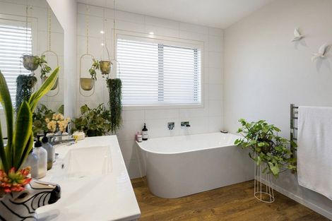 Photo of property in 3 Lewis Way, Cambridge, 3434