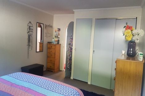 Photo of property in 38 Mcdougall Grove, Haywards, Lower Hutt, 5018