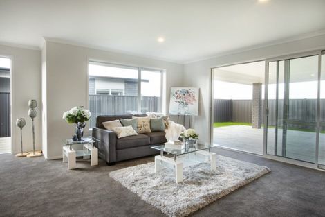 Photo of property in 69 Stace Hopper Drive, One Tree Point, 0118