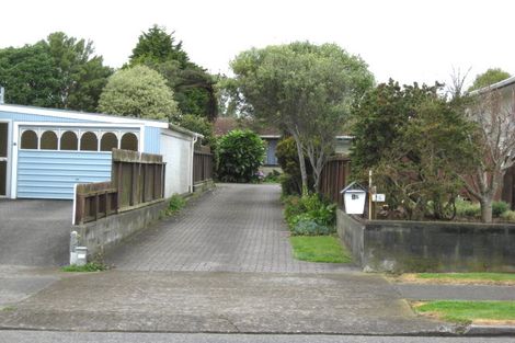 Photo of property in 15 Trimble Place, Bell Block, New Plymouth, 4312