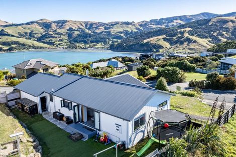 Photo of property in 13 Monarch Drive, Robinsons Bay, Akaroa, 7581