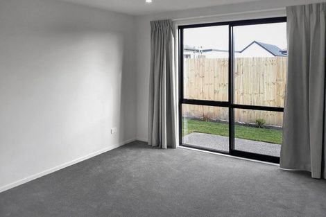 Photo of property in 52 William Nicholls Drive, Belfast, Christchurch, 8051