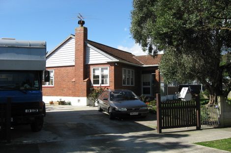 Photo of property in 25 Russell Street, Waterloo, Lower Hutt, 5011