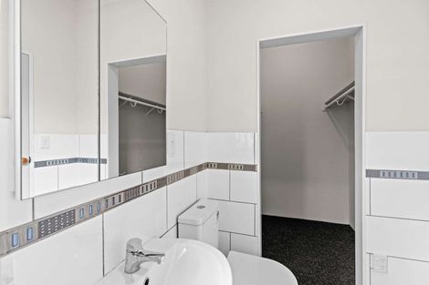 Photo of property in 3 Kirkcaldie Grove, Levin, 5510