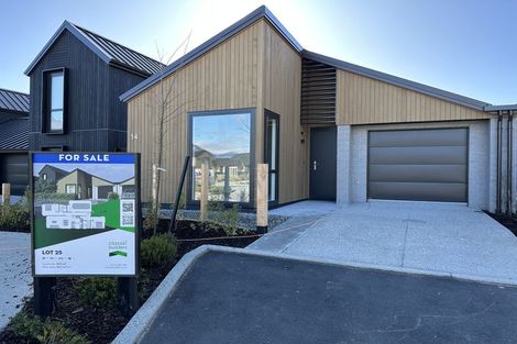 Photo of property in 14 Inder Street, Jacks Point, 9371