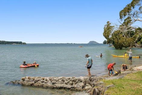 Photo of property in 2 Lindoch Avenue, Te Puna, Tauranga, 3174