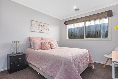 Photo of property in 53 Endeavour Drive, Whitby, Porirua, 5024