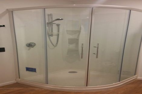 Photo of property in 104b Glanmire Road, Newlands, Wellington, 6037