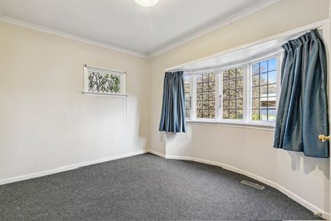 Photo of property in 5 Burrows Avenue, Karori, Wellington, 6012