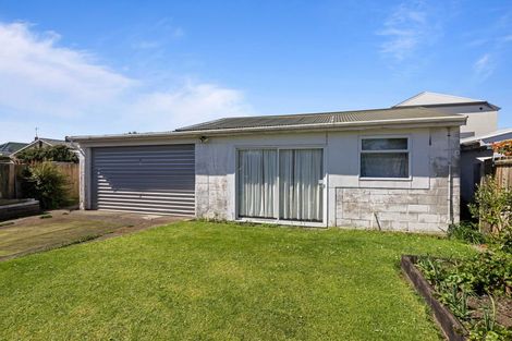 Photo of property in 602 Barbadoes Street, Edgeware, Christchurch, 8013