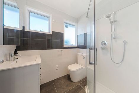 Photo of property in 8 Daphne Road, Papatoetoe, Auckland, 2025