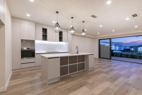 Photo of property in 93a Argent Lane, Wainui, 0932