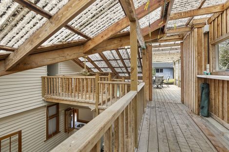 Photo of property in 22 Peace Avenue, Moturoa, New Plymouth, 4310