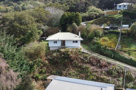 Photo of property in 11 Morepork Lane, Waipori Falls, Outram, 9073