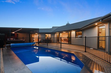 Photo of property in 5 Windermere Rise, Rototuna, Hamilton, 3210