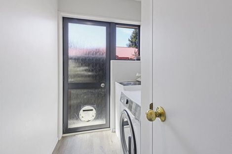 Photo of property in 5 Somerset Place, Woodend, 7610