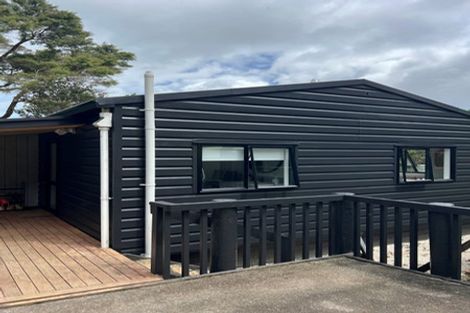 Photo of property in 12 Okoka Road, Omiha, Waiheke Island, 1081