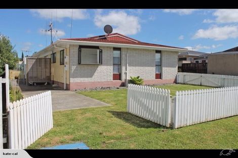 Photo of property in 1/5 Princes Street, Kensington, Whangarei, 0112