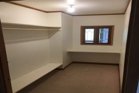 Photo of property in 3 Armour Road, Parau, Auckland, 0604