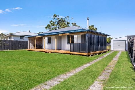 Photo of property in 5 Julian Road, Warea, New Plymouth, 4381