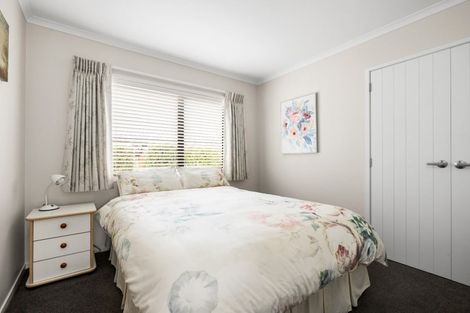 Photo of property in 40 Penetaka Heights, Pyes Pa, Tauranga, 3112
