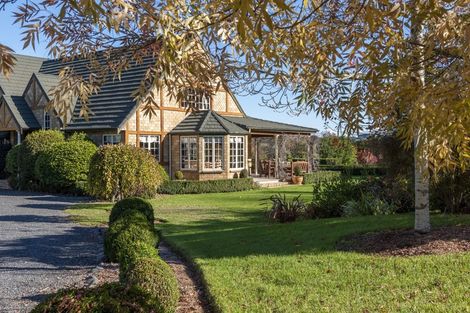 Photo of property in 346 Clifton Road, Whitford, Howick, 2571