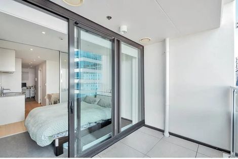 Photo of property in Queen's Residences, 2004/8 Airedale Street, Auckland Central, Auckland, 1010